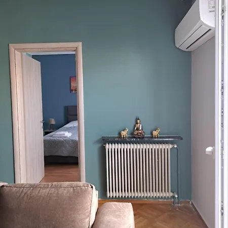 דירה Gnaios Penthouse